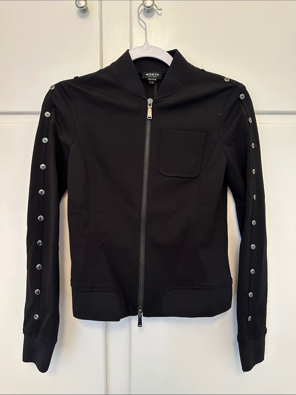 LIKE NEW Worth New York Button Sleeve Black Stretch Bomber Jacket